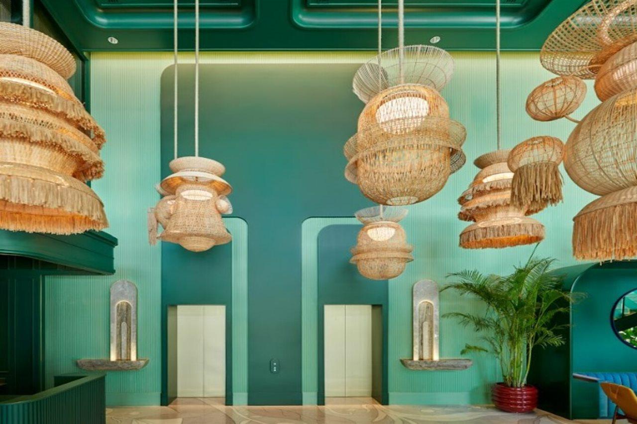 The Standard, Bangkok Mahanakhon Esterno foto The interior of the hotel